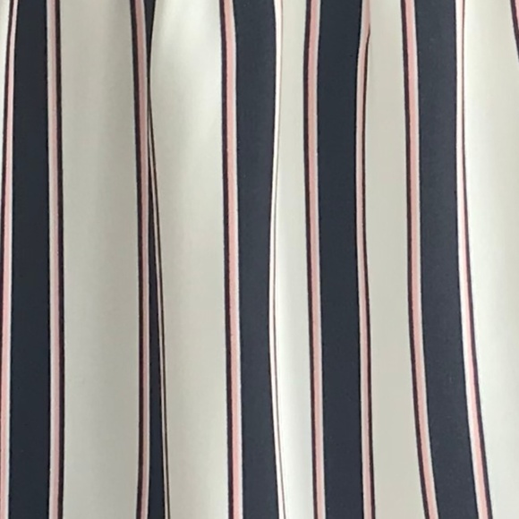 Forever 21 Navy Blue/White/Pink Stripe Cro… - Picture 4 of 7